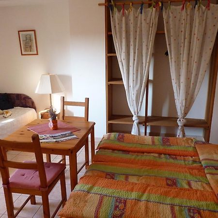 Hôtel Zoldhaz Bio Panzio à Gyenesdiás Extérieur photo